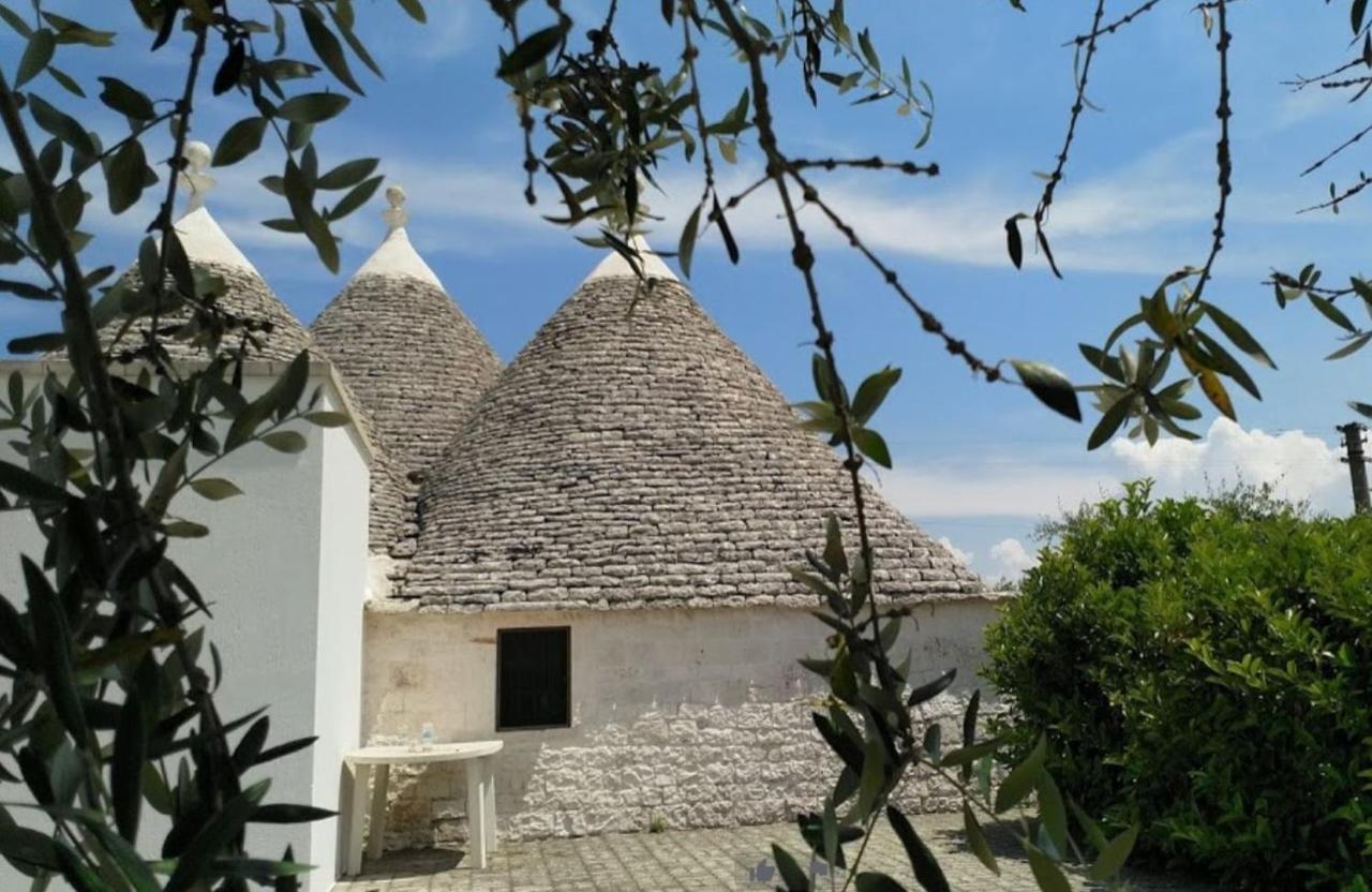 Dimore E Trulli Dell'Aia Antica Alberobello Exterior photo